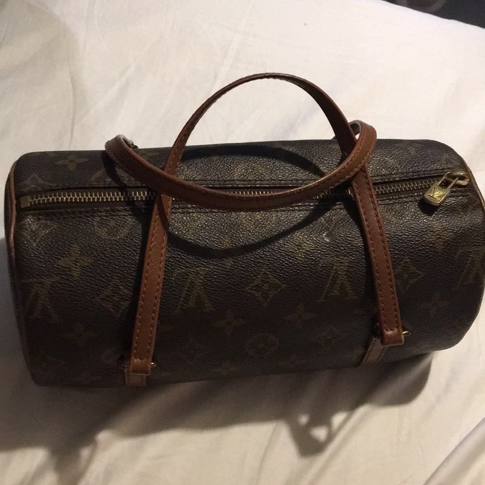 100% Authentic Louis Vuitton Pappilon26